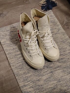 Converse/Play Comme Des Garcons ,Off White High Top Chucks.